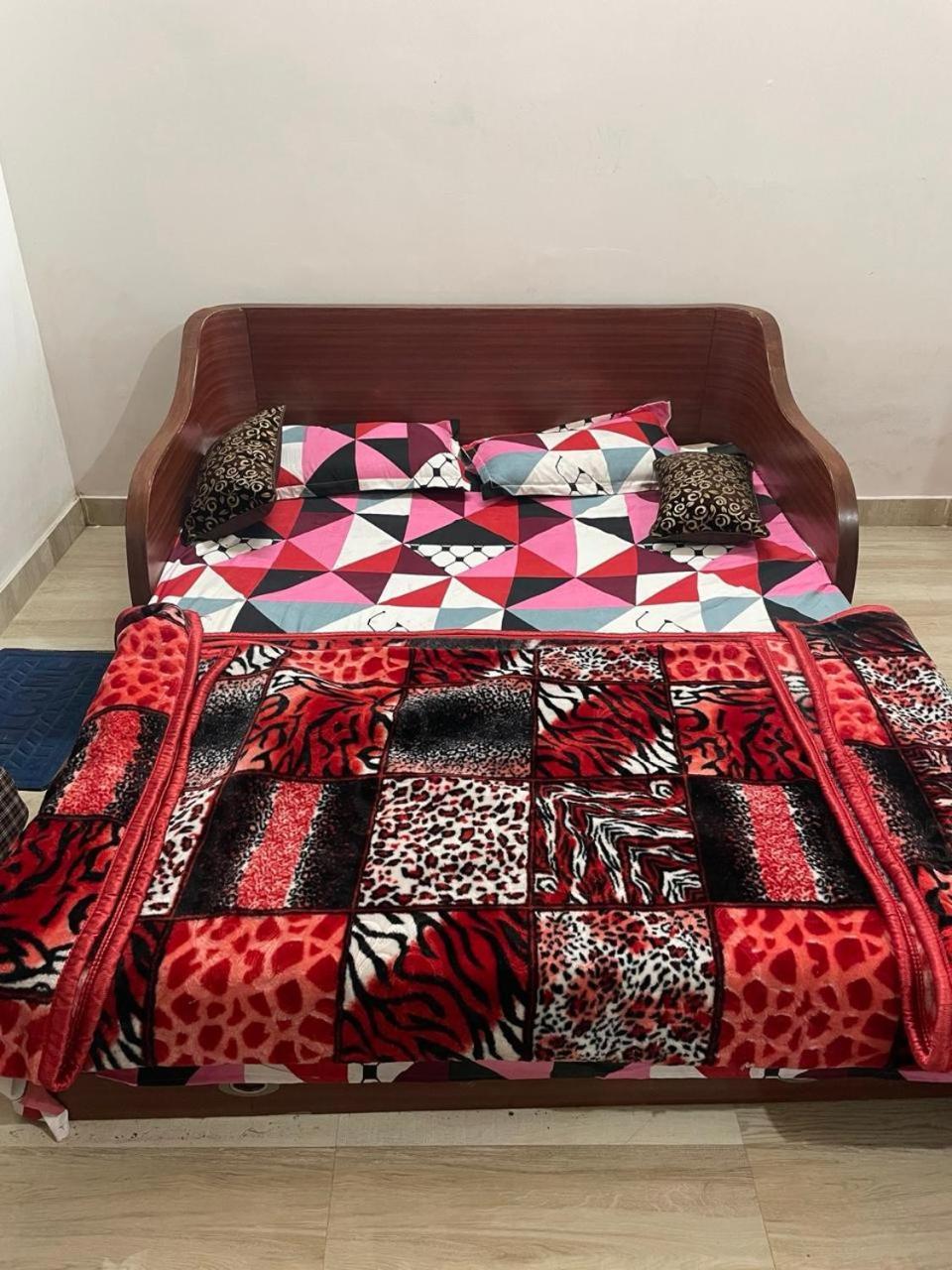 Kafal Tree Home Stay - Pet Friendly Bhowali Eksteriør bilde